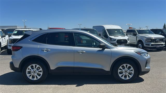 Certified 2024 Ford Escape Active FWD image 2