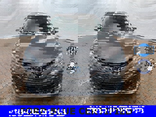 Used 2018 Toyota Camry XLE image 2