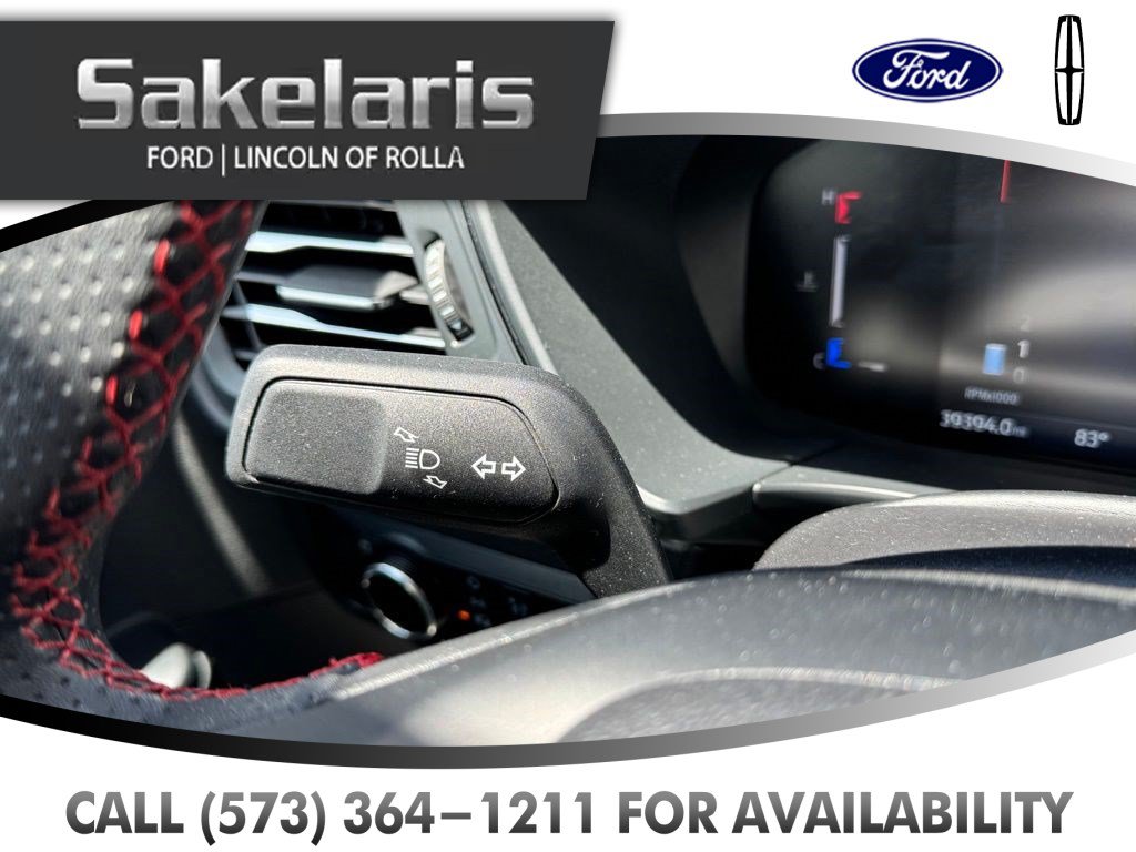 Certified 2025 Ford Escape ST-Line AWD/4WD image 18