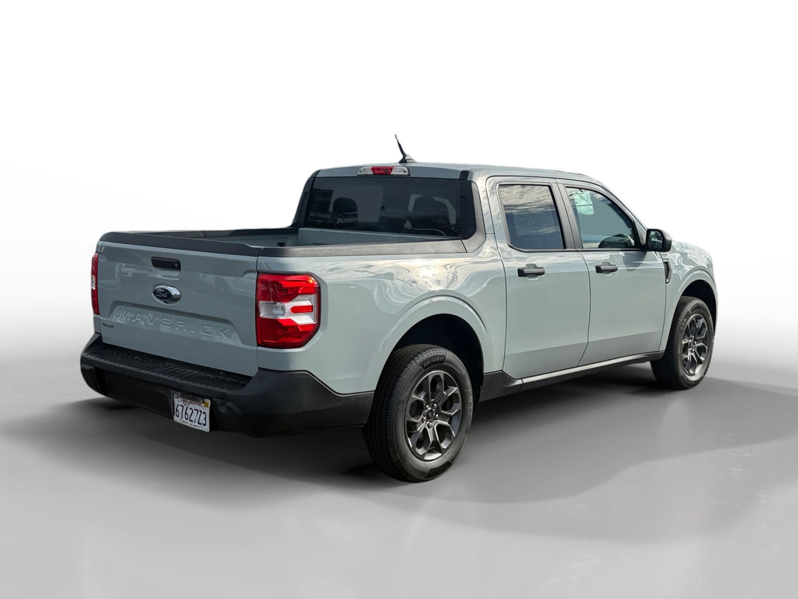 Certified 2024 Ford Maverick XLT image 4