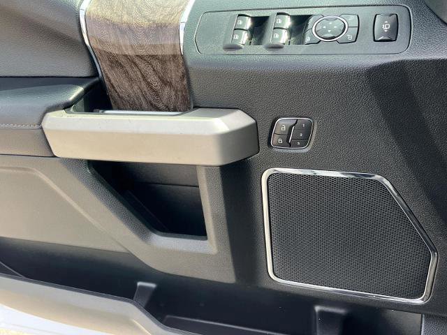 Certified 2019 Ford F250 Lariat w/ Lariat Value Package image 17