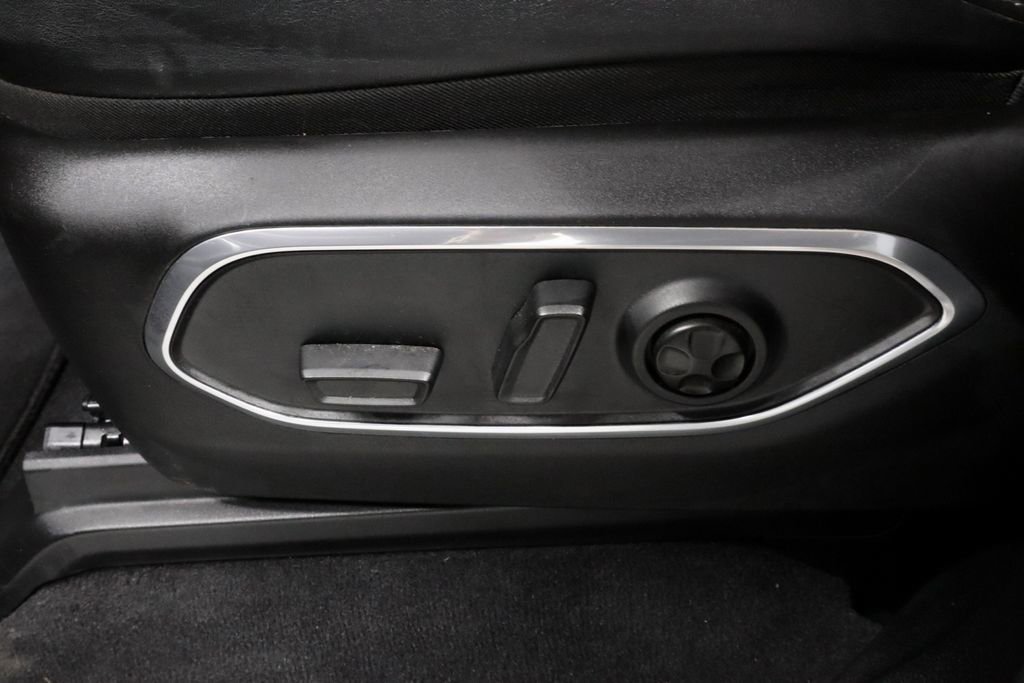 Used 2022 Jeep Wagoneer Series III w/ Flexible Seating Group AWD/4WD image 26