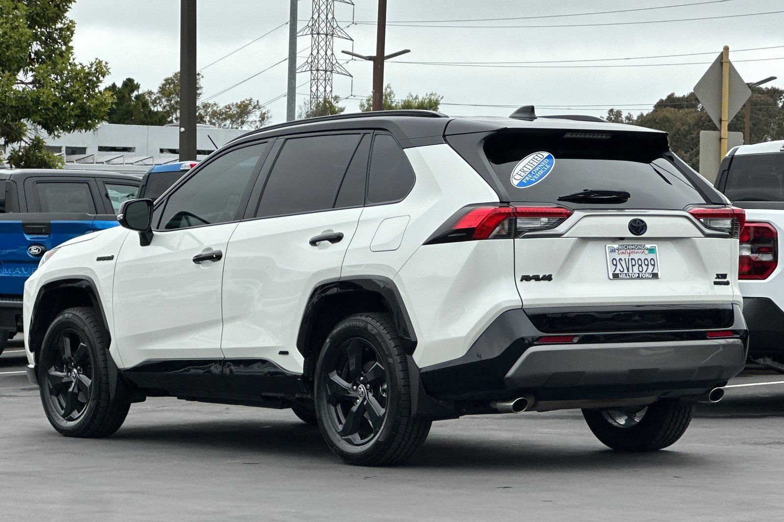 Used 2021 Toyota RAV4 XSE AWD/4WD image 9