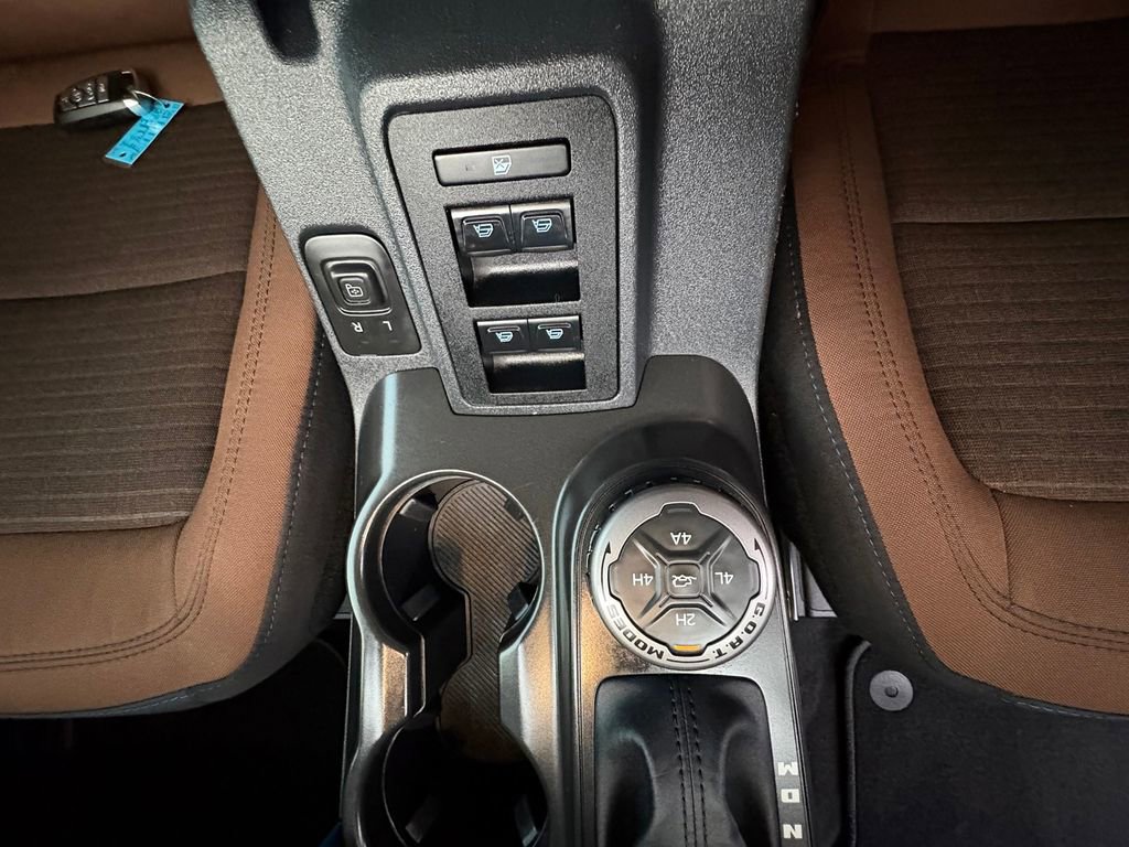 Certified 2023 Ford Bronco Outer Banks AWD/4WD image 12