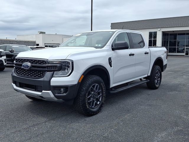 Certified 2024 Ford Ranger XLT w/ FX4 Off-Road Package AWD/4WD image 3