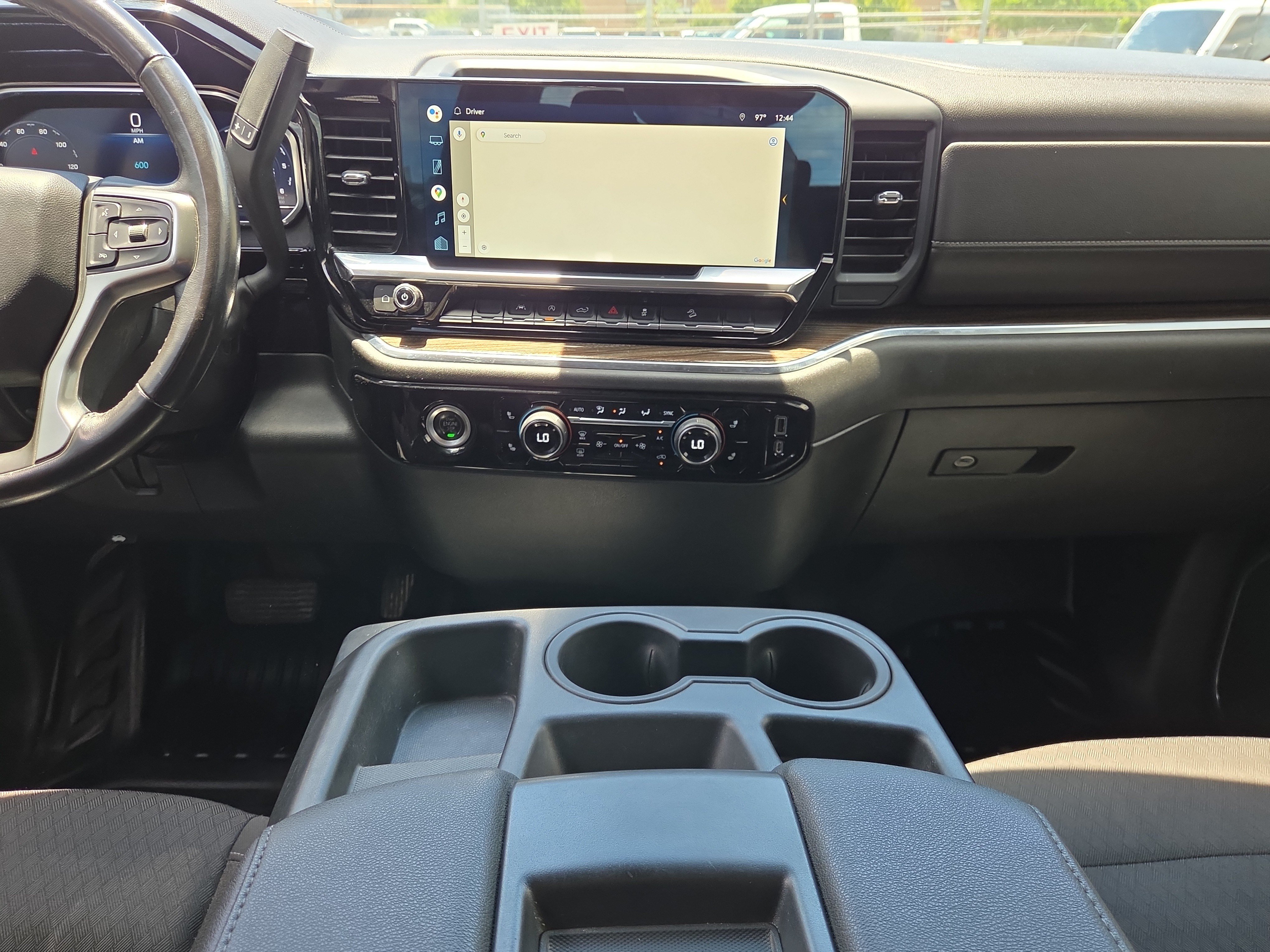 Used 2022 Chevrolet Silverado 1500 LT w/ Z71 Off-Road Package AWD/4WD image 22