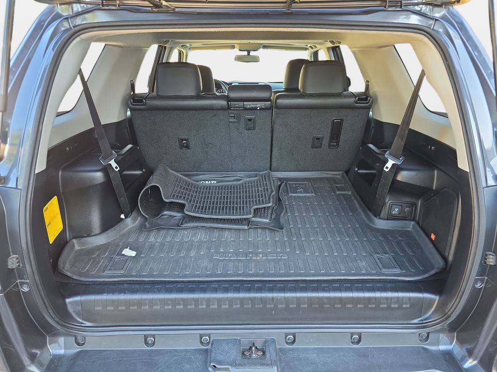 Used 2019 Toyota 4Runner Limited AWD/4WD image 10