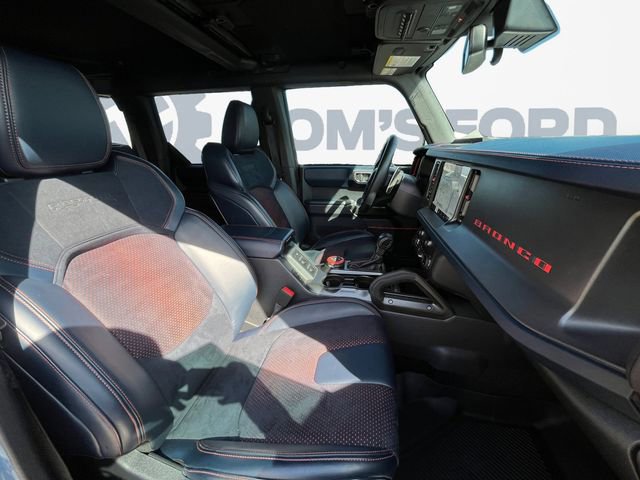 Certified 2024 Ford Bronco Raptor w/ Interior Carbon Fiber Pack 6 AWD/4WD image 17