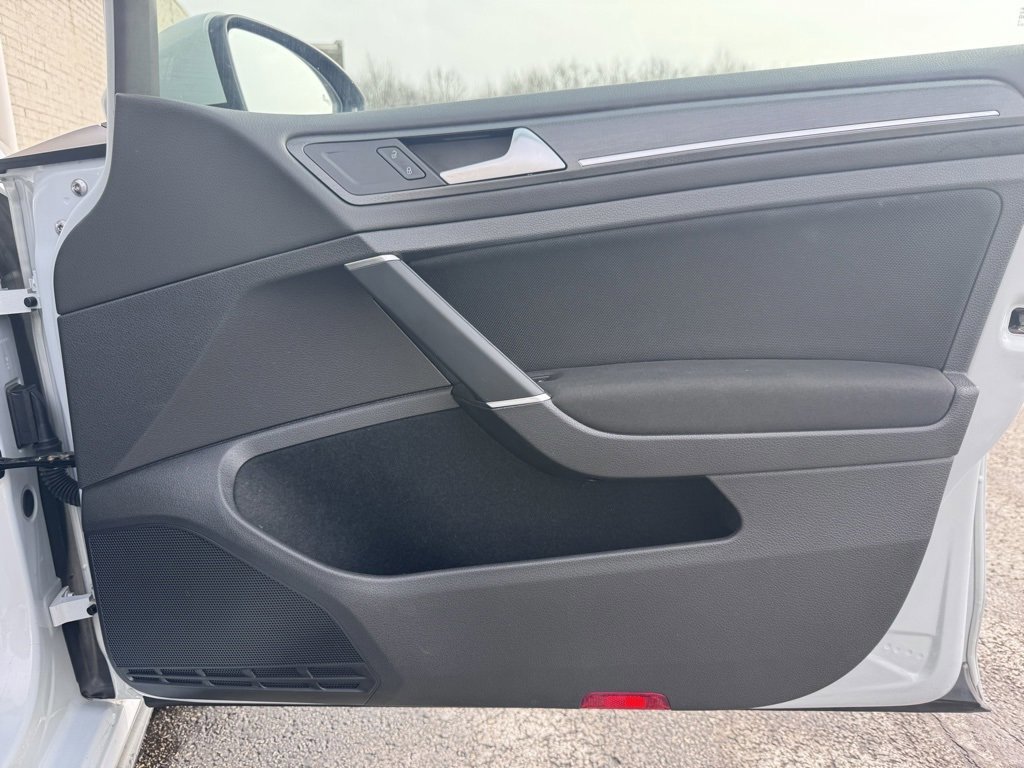 Used 2019 Volkswagen GTI S image 24