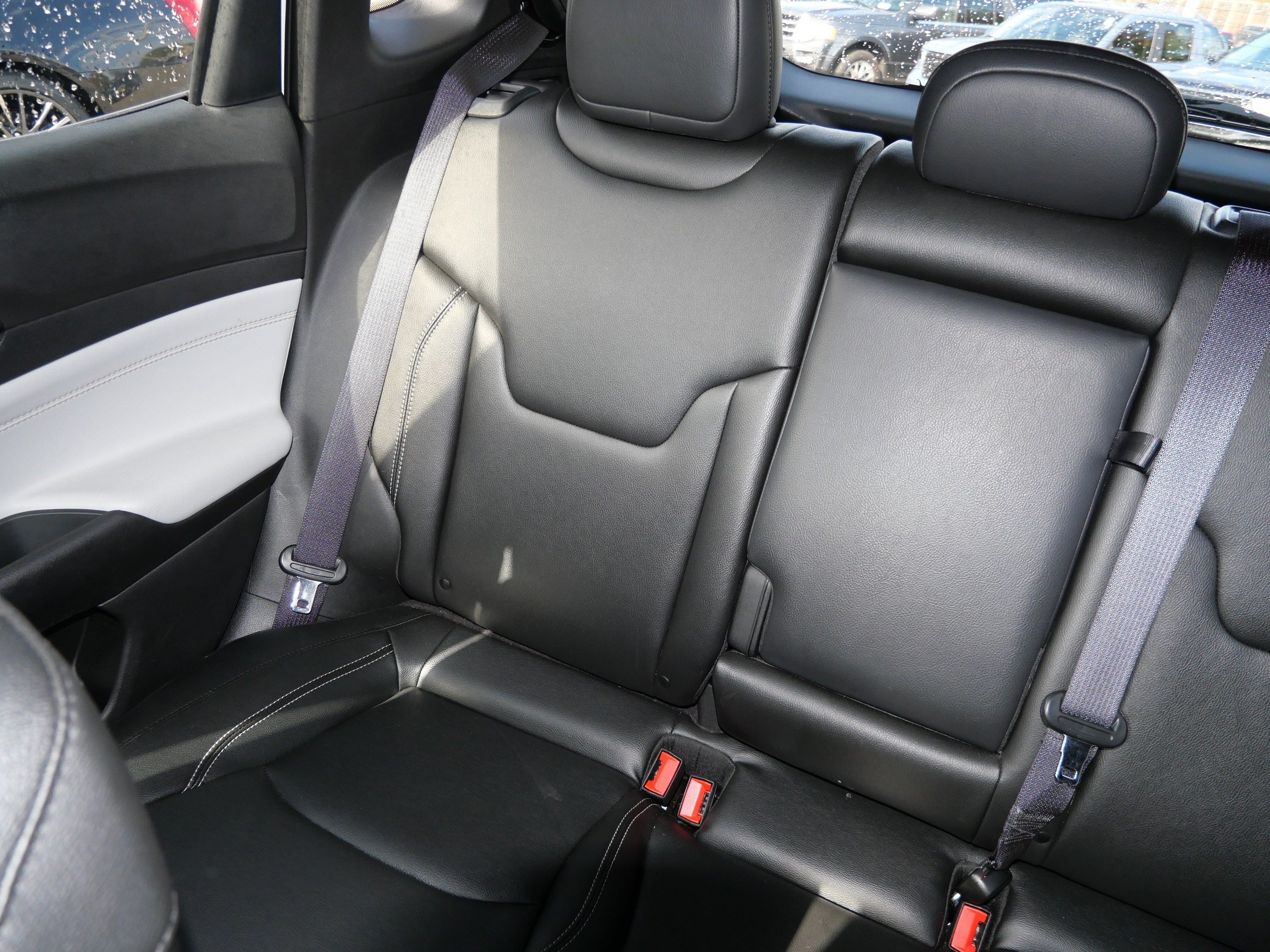 Used 2025 Jeep Compass Limited AWD/4WD image 12