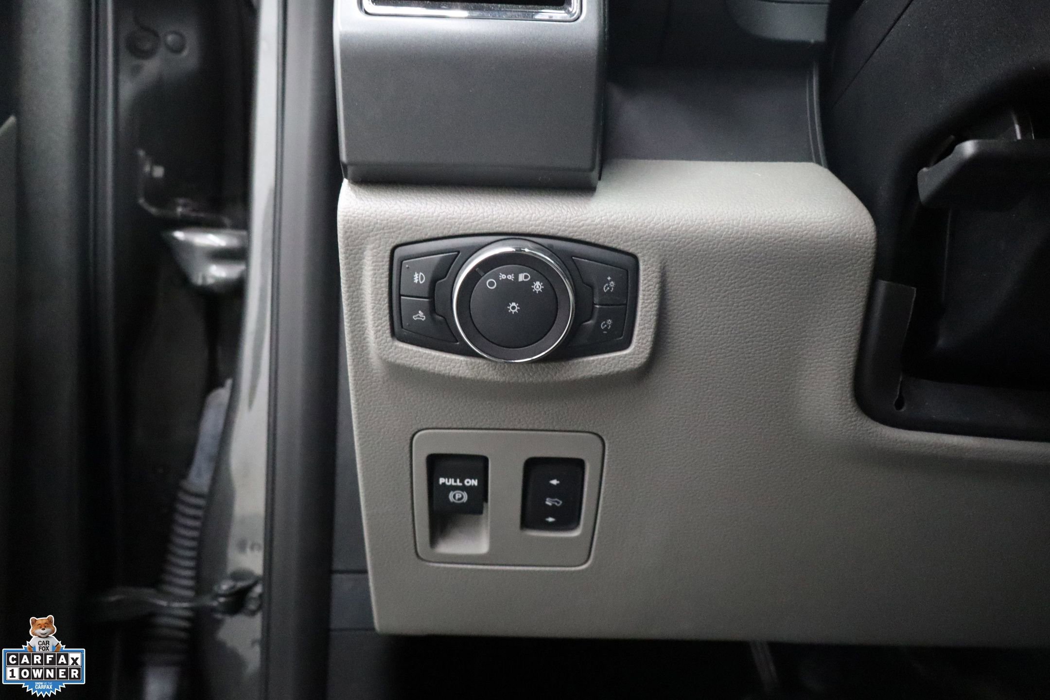 Certified 2018 Ford F150 XLT w/ Equipment Group 302A Luxury image 13