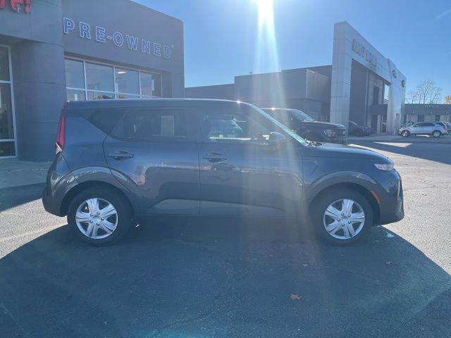 Used 2020 Kia Soul LX image 6