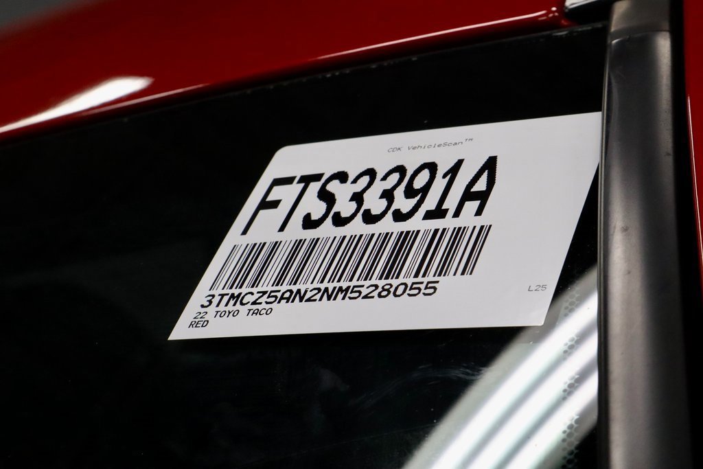 Used 2022 Toyota Tacoma TRD Sport image 32