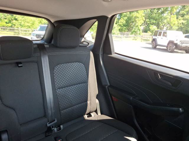 Certified 2025 Ford Escape Active AWD/4WD image 14