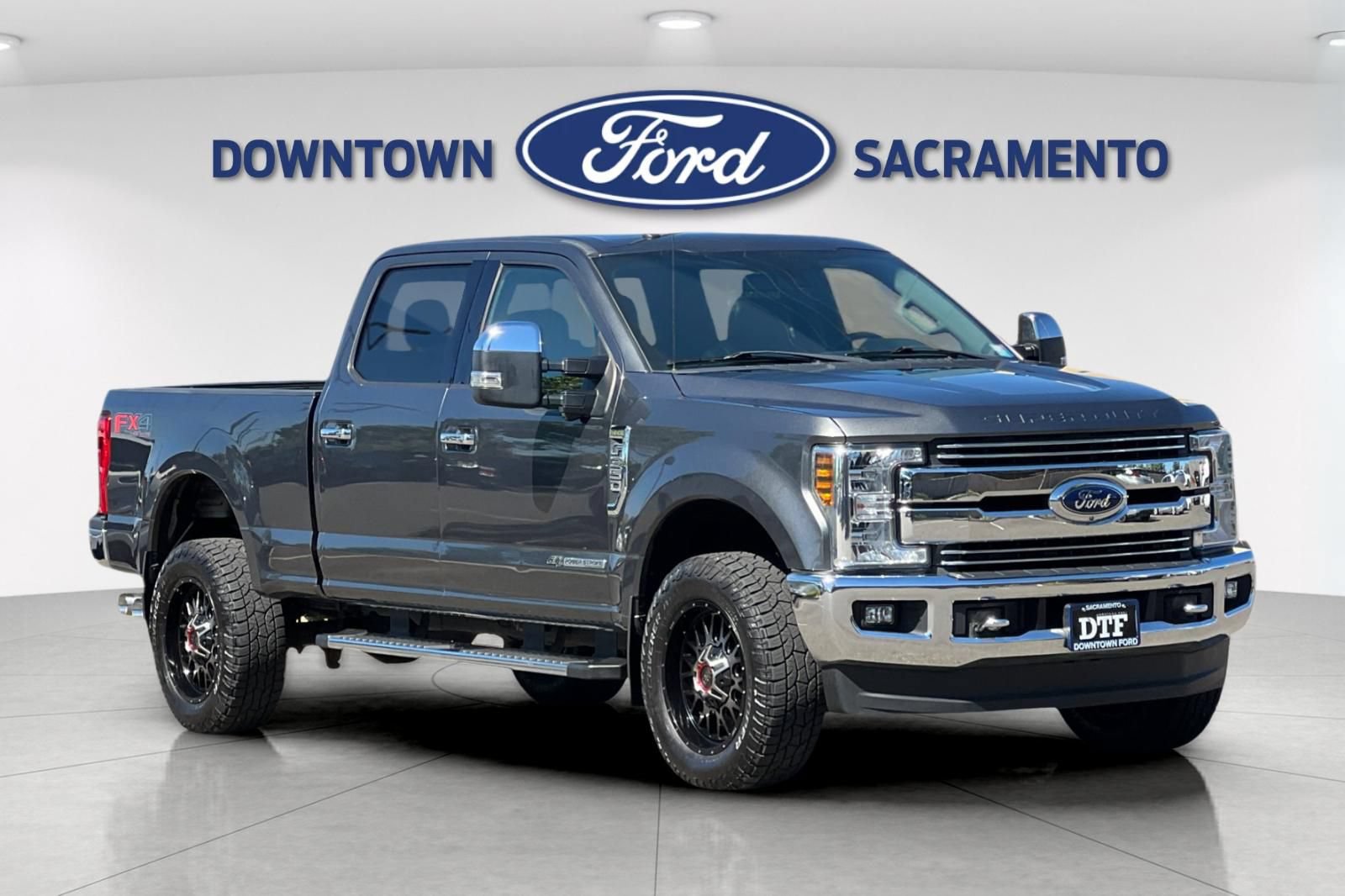 Certified 2018 Ford F350 Lariat w/ Lariat Ultimate Package AWD/4WD image 11