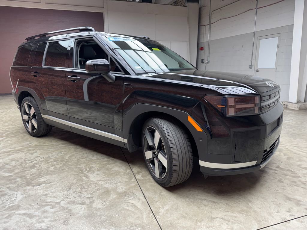 Used 2024 Hyundai Santa Fe Limited image 5