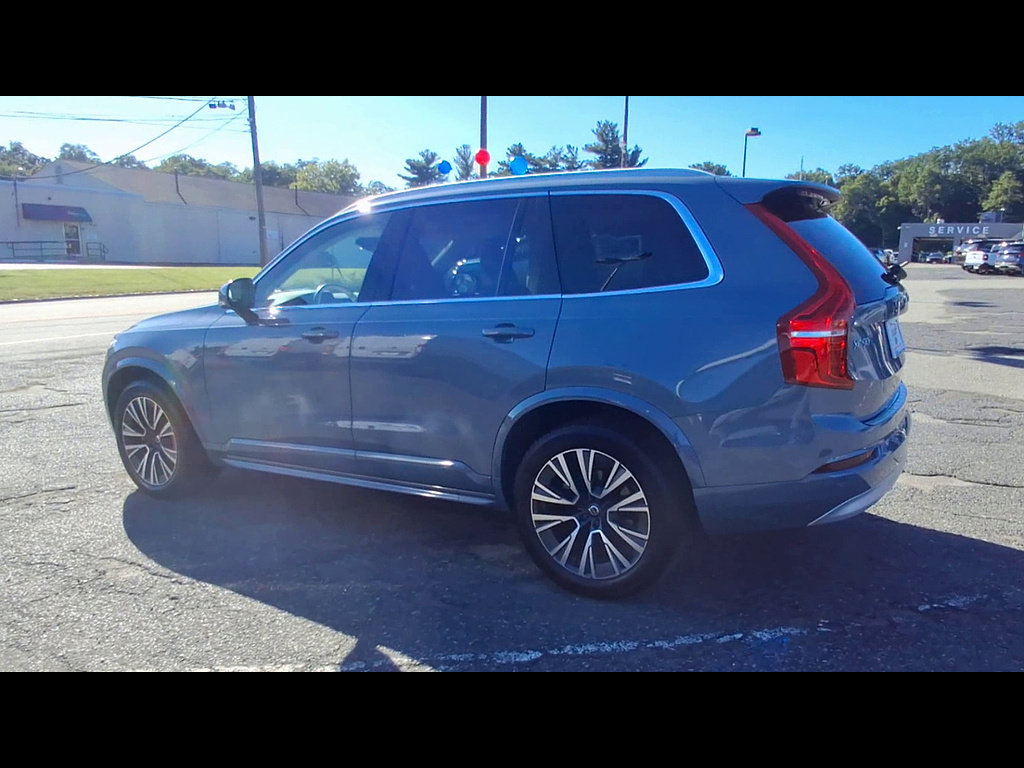 Used 2022 Volvo XC90 T6 Momentum w/ Climate Package AWD/4WD image 6
