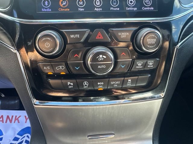 Used 2019 Jeep Grand Cherokee Limited w/ Luxury Group II AWD/4WD image 20