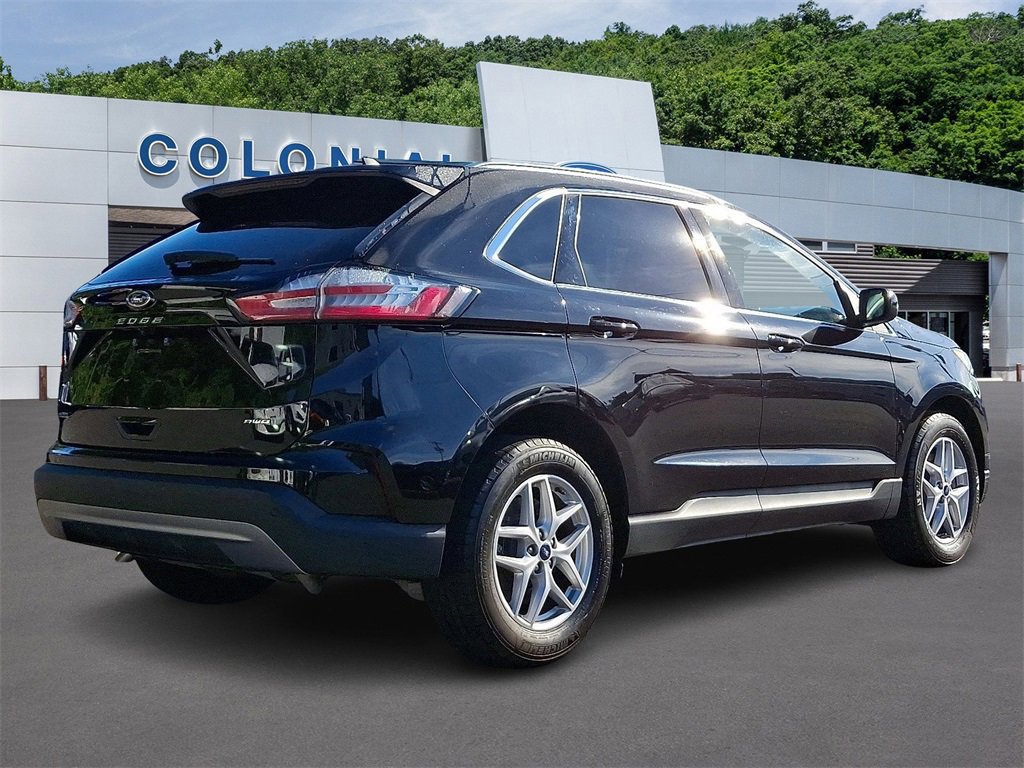 Certified 2022 Ford Edge SEL w/ Convenience Package image 4