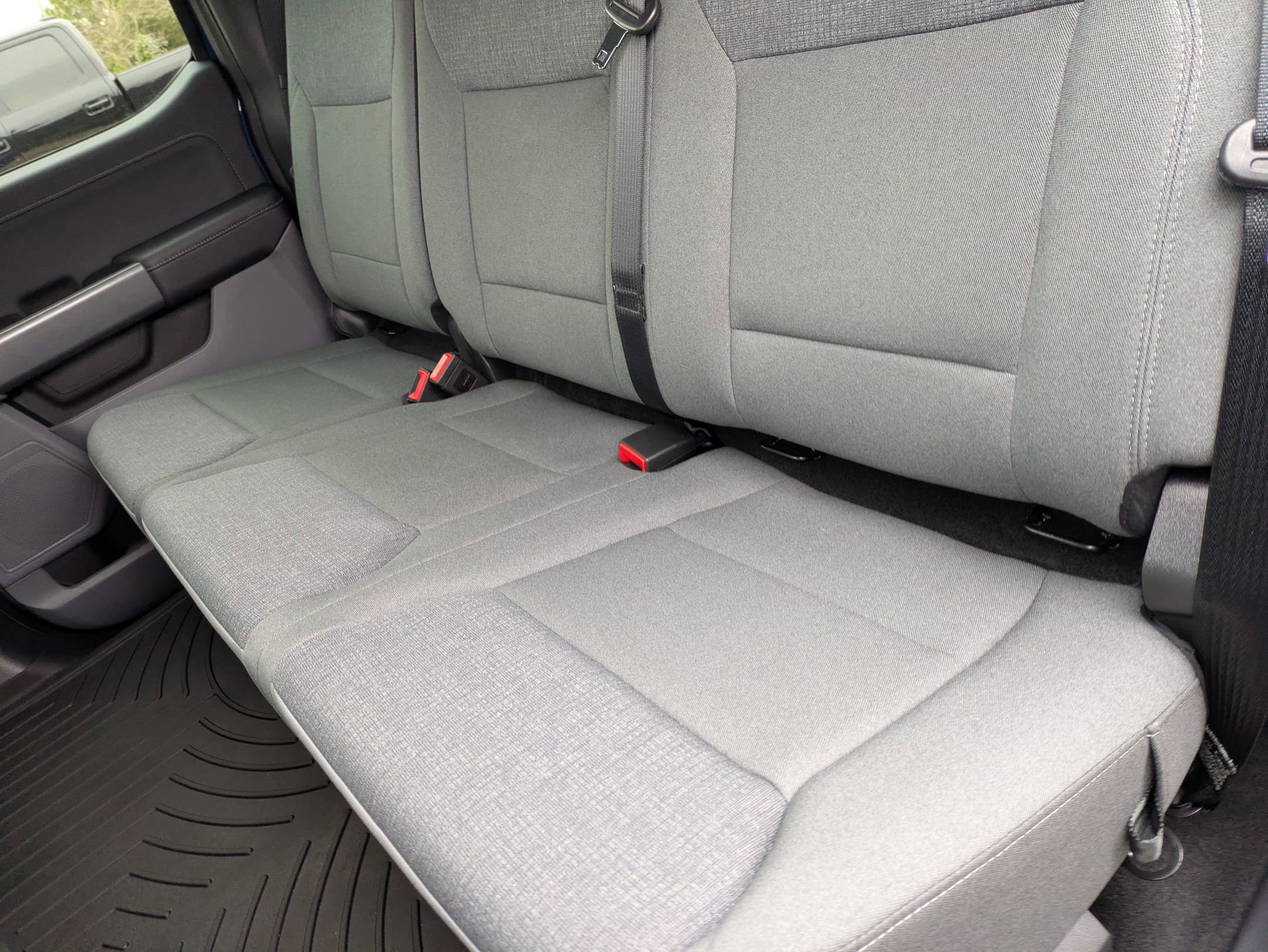 Certified 2025 Ford F150 XLT w/ Equipment Group 302A MID image 31