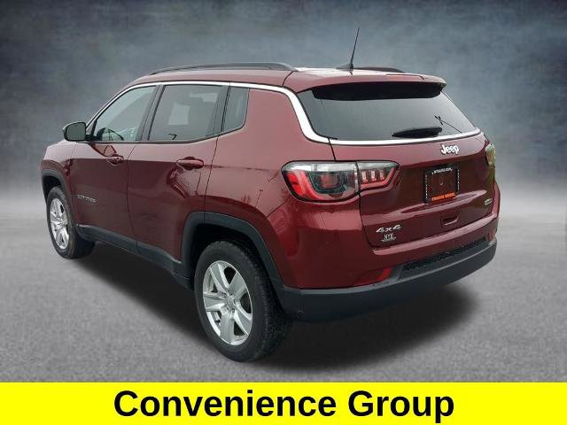 Used 2022 Jeep Compass Latitude w/ Convenience Group AWD/4WD image 3