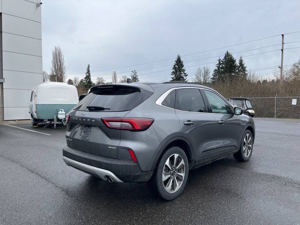 Certified 2023 Ford Escape Platinum AWD/4WD image 37
