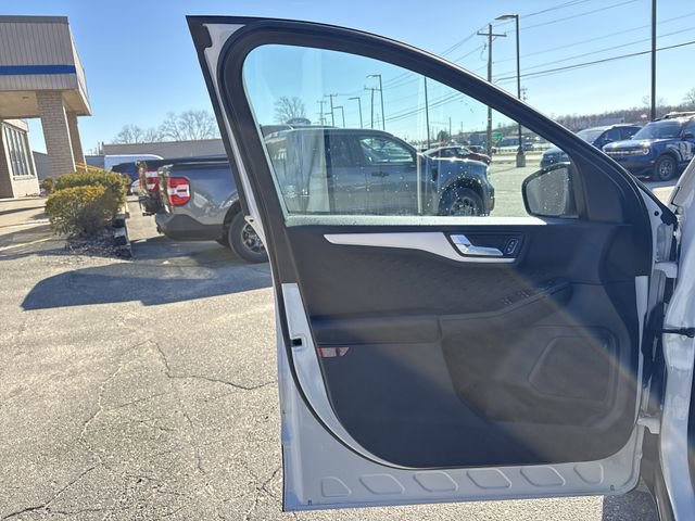 Certified 2020 Ford Escape SE Sport image 21