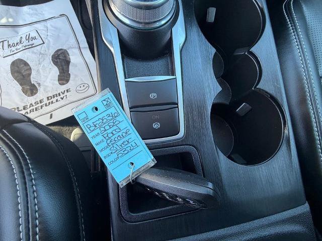 Certified 2025 Ford Escape Platinum AWD/4WD image 25