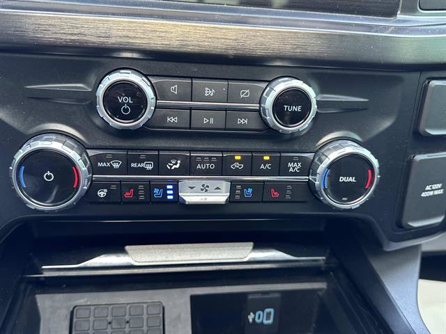 Certified 2023 Ford F250 Lariat w/ Lariat Ultimate Package AWD/4WD image 18