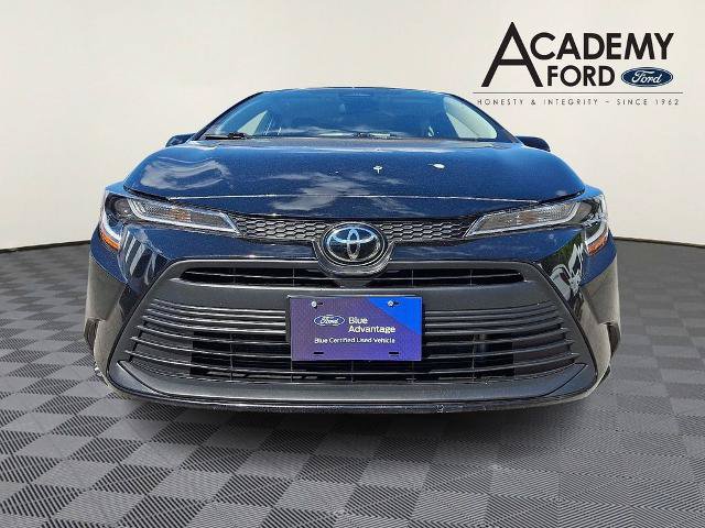 Used 2024 Toyota Corolla LE FWD image 2