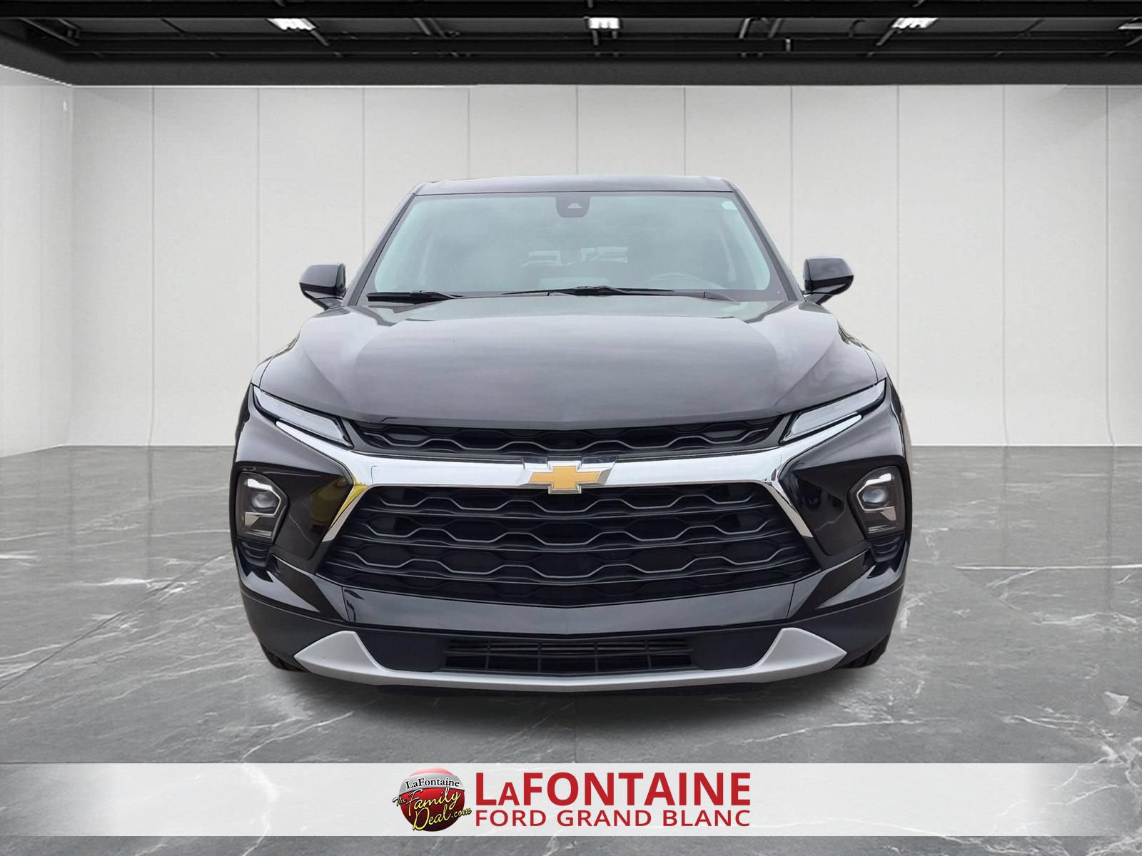 Used 2025 Chevrolet Blazer LT FWD image 8