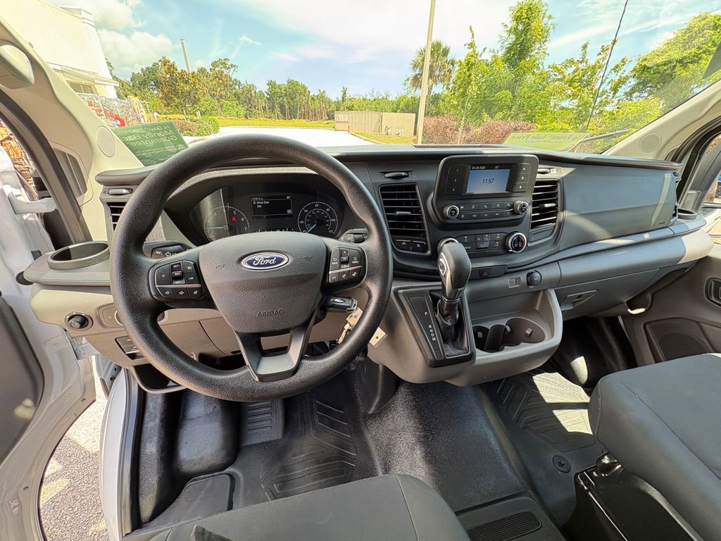 Certified 2025 Ford Transit 250 Low Roof w/ Exterior Upgrade Package RWD image 8