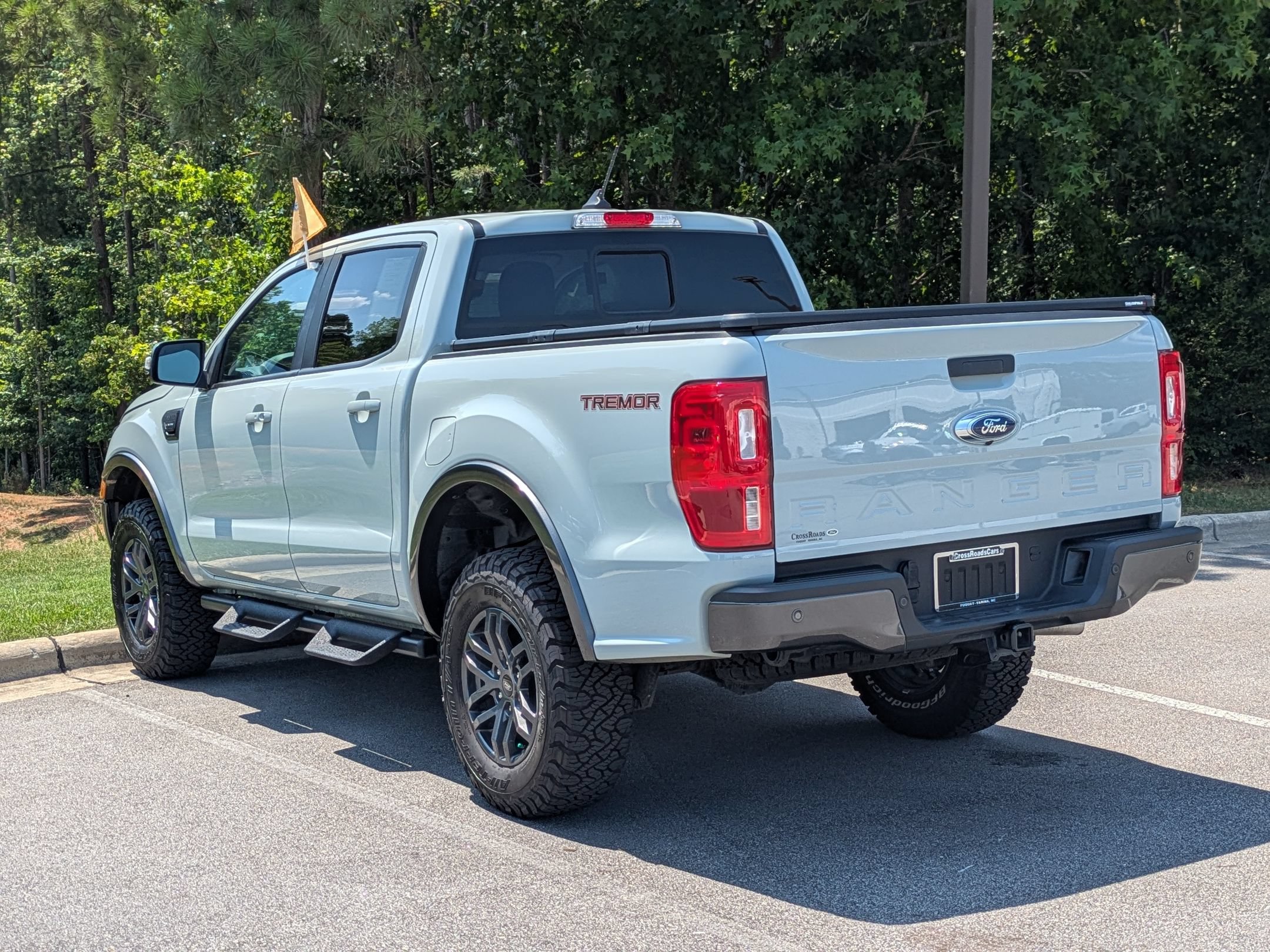 Certified 2023 Ford Ranger Lariat w/ Tremor Off-Road Package AWD/4WD image 5