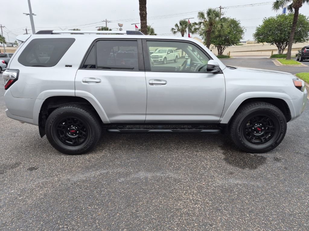 Used 2023 Toyota 4Runner SR5 AWD/4WD image 6