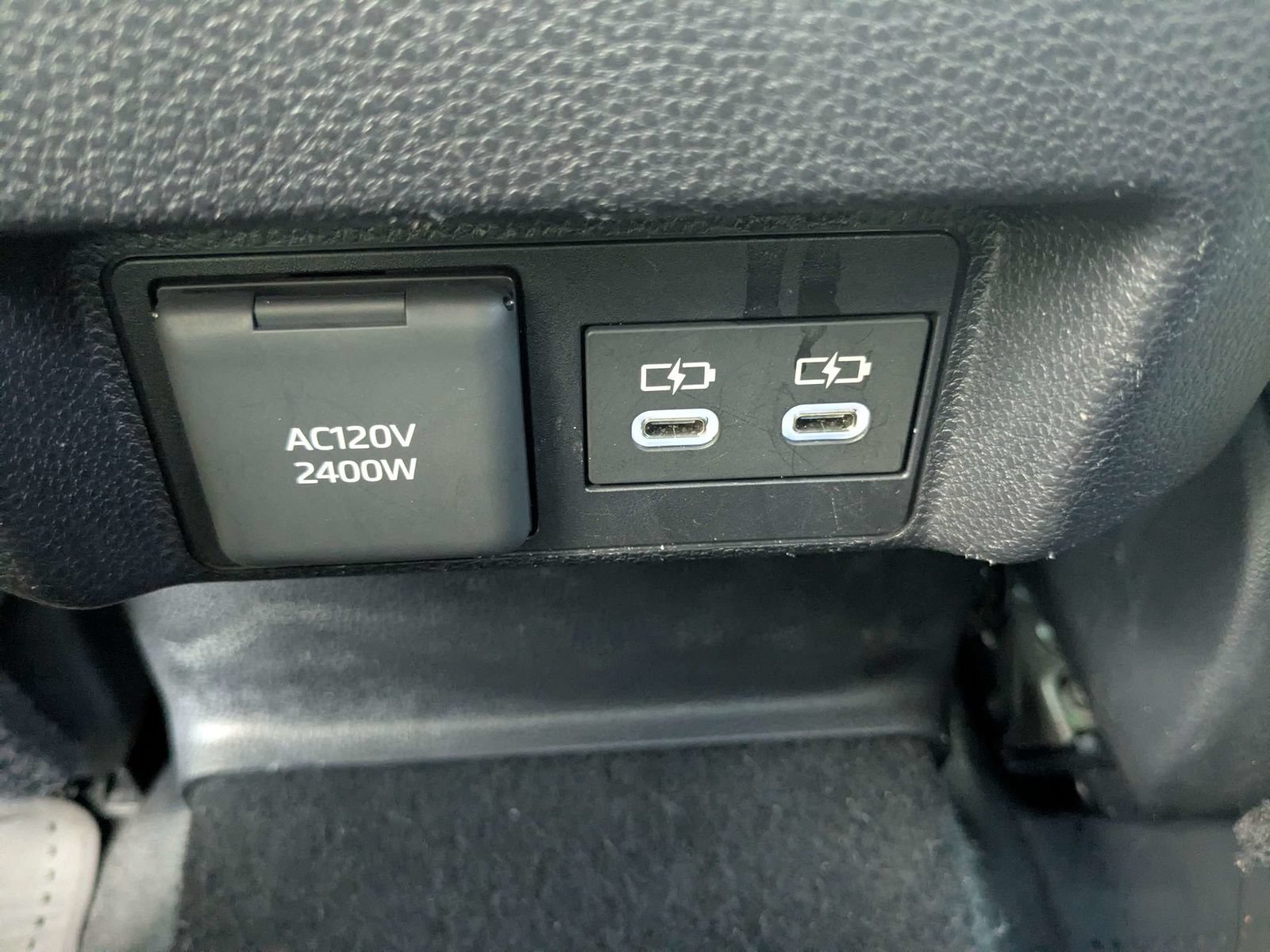 Used 2025 Toyota Tacoma 4x4 Double Cab Hybrid image 15