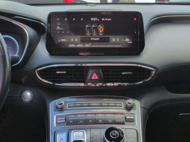 Used 2022 Hyundai Santa Fe SEL w/ Convenience + Premium Package FWD image 19