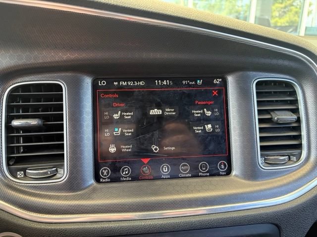Used 2017 Dodge Charger SXT w/ Plus Group RWD image 17