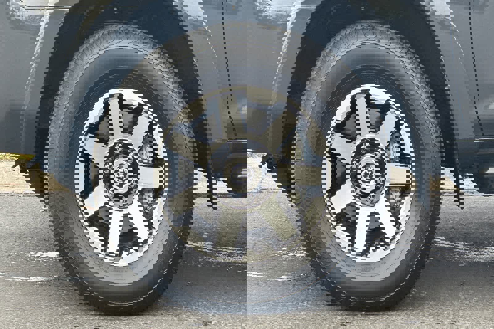 Used 2024 Toyota 4Runner TRD Off-Road Premium image 27