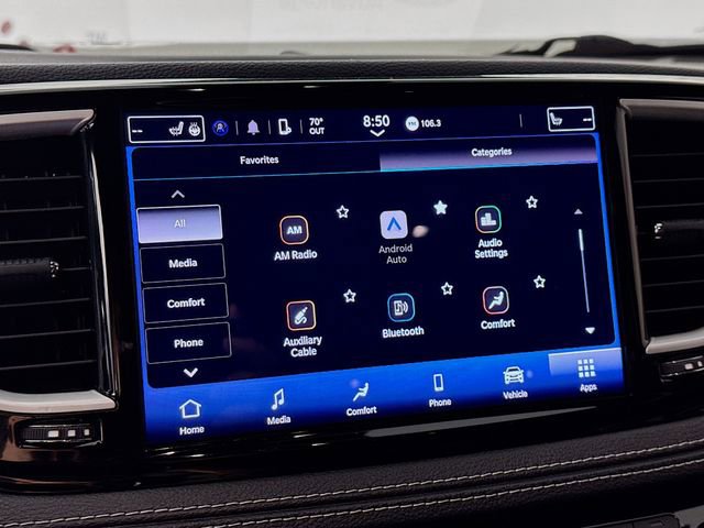 Used 2021 Chrysler Pacifica Touring w/ S Appearance Package image 16