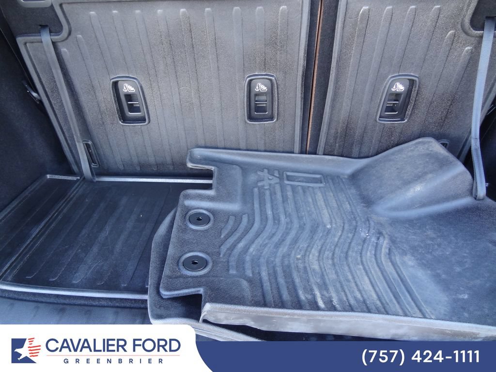 Used 2024 Nissan Pathfinder Platinum AWD/4WD image 10