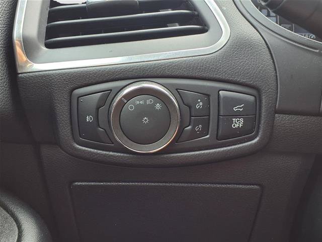 Certified 2024 Ford Edge Titanium AWD/4WD image 12