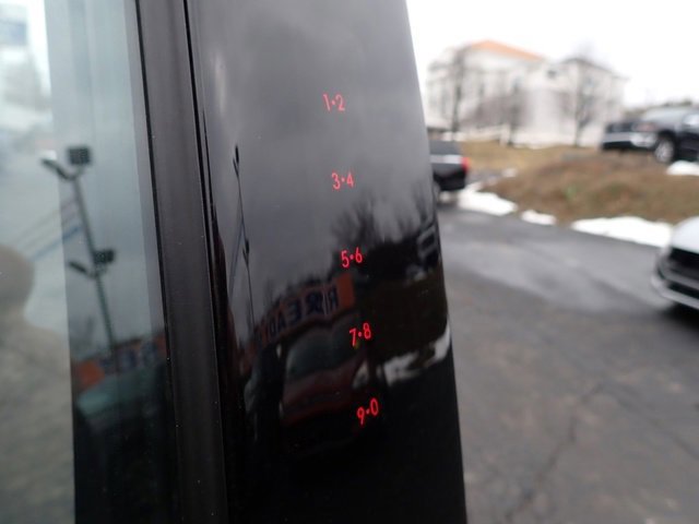 Certified 2022 Ford Explorer XLT w/ Equipment Group 202A image 14