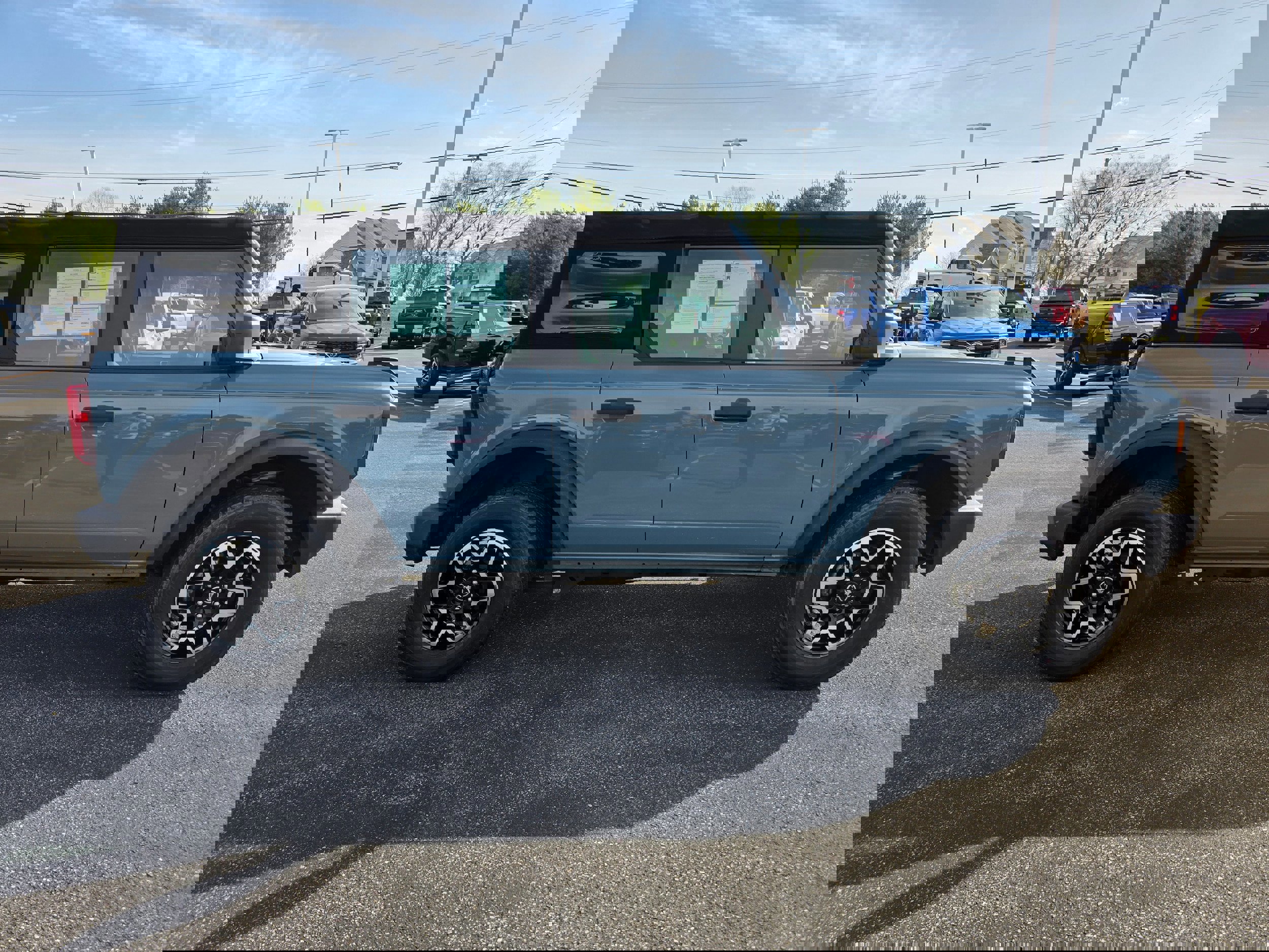 Certified 2022 Ford Bronco 4-Door image 2