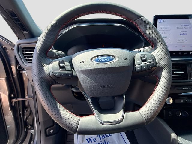 Certified 2023 Ford Escape ST-Line w/ Tech Pack #1 AWD/4WD image 17
