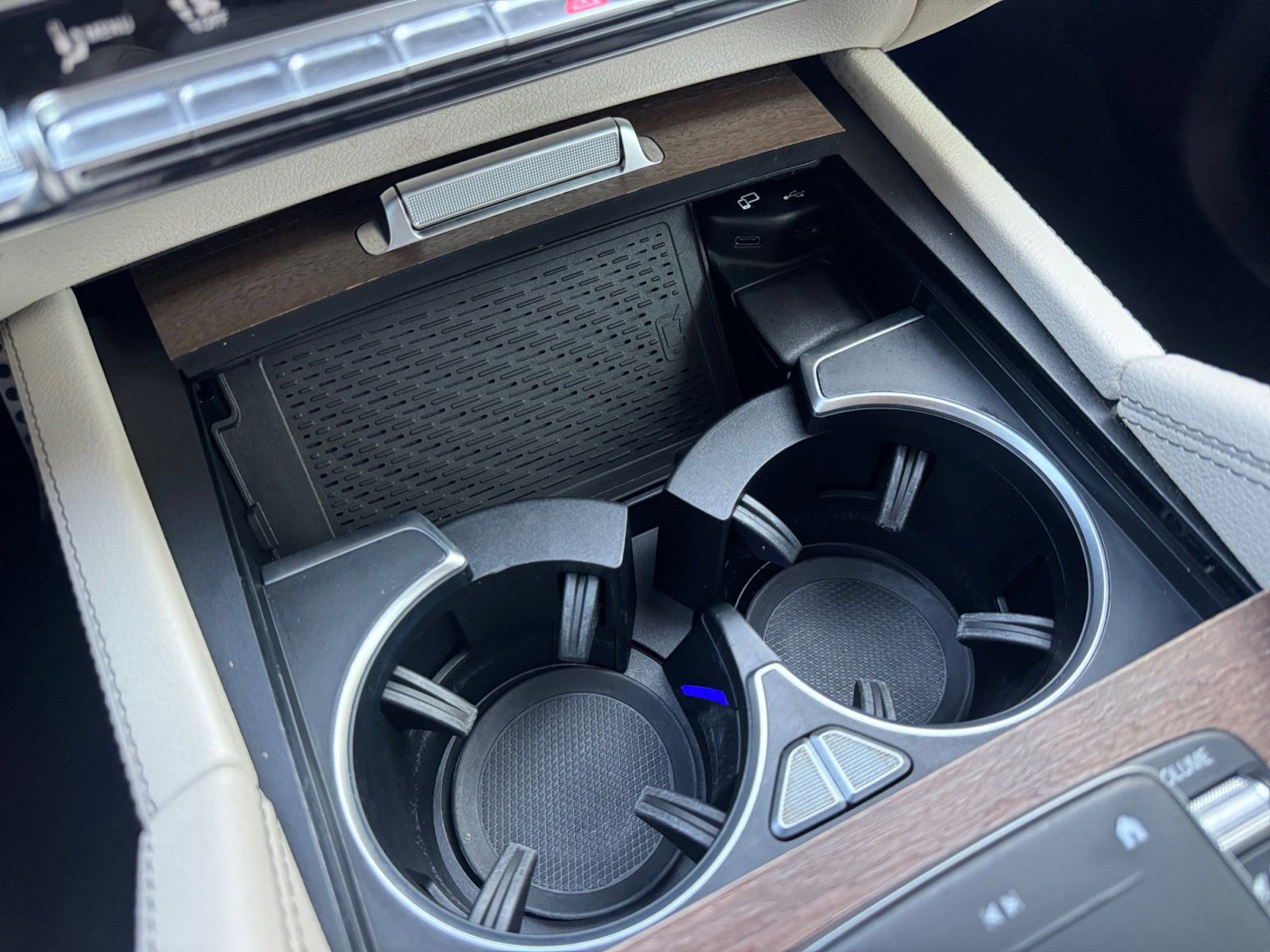 Used 2021 Mercedes-Benz GLS 580 4MATIC image 22