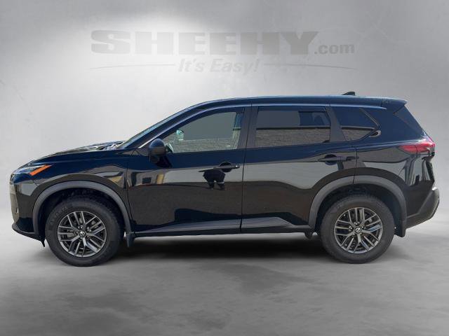 Used 2021 Nissan Rogue S image 2