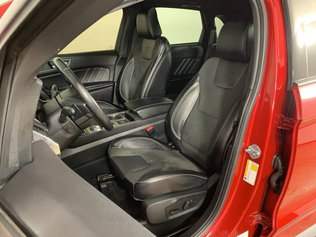 Certified 2022 Ford Edge ST w/ Equipment Group 401A AWD/4WD image 29