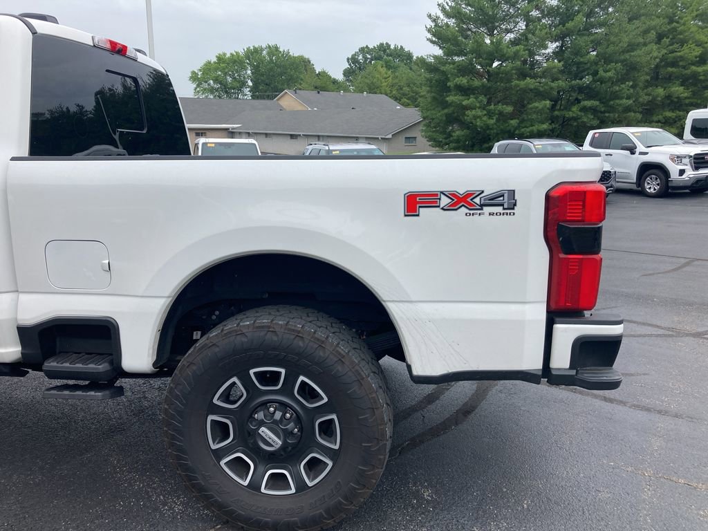 Certified 2024 Ford F250 Platinum AWD/4WD image 9