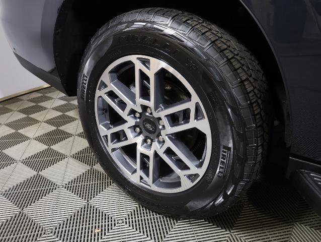 Certified 2025 Ford Expedition Active image 40