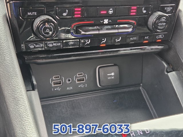 Used 2025 Jeep Grand Cherokee Altitude AWD/4WD image 19